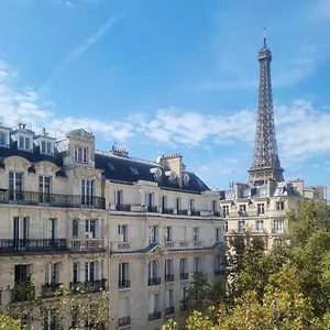 Szálloda Eiffel Kensington, Párizs